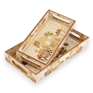 Plateaux de service indiens en bois, fabriqués à la main, avec des motifs d'éléphants et de palais Mughal, luxe pour le thé, le café et les cadeaux - Product Image 2