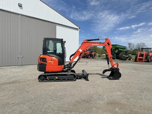 รถขุดขนาดเล็ก Kubota KX040-4 แบบตีนตะขาบ - Product Image 2