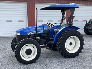 รถแทรคเตอร์ดีเซลขนาด55 4WD สำหรับรถลากในสวนรถแทรกเตอร์ตีนตะขาบพร้อมเครื่องยนต์70HP - Product Image 3