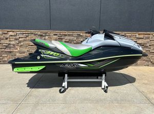 Jet-skis Kawasaki Ultra 310LX-S 2015-2025, très demandés |   PWC. - Product Image 2