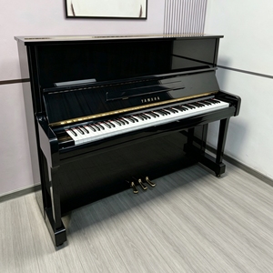 Piano Vertical Yamaha U100 Usado, Calidad Japonesa, Rendimiento Profesional, Listo para el Escenario, Sonido Claro y Potente U1 - Product Image 1