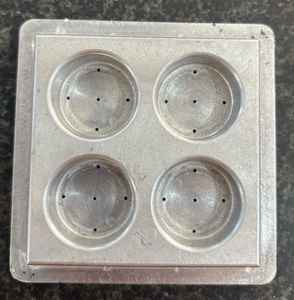 Molde de troquel de cuatro cavidades de alta calidad, producto de metal y aluminio - Product Image 3