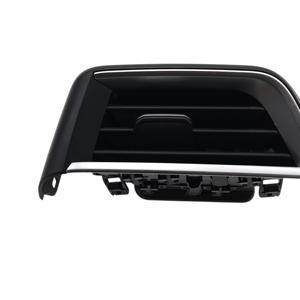 Grille d'aération du tableau de bord côté droit RENAULT CLIO Série V 687604560R (19>) - Product Image 6