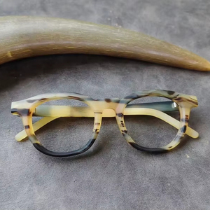 แว่นตาหรูหราดีไซน์แปลกตา กรอบทำจากเขาควาย เป็นมิตรกับสิ่งแวดล้อม ผลิตด้วยมือ แว่นตาออพติคอลทันสมัย ผลิตภัณฑ์งานฝีมือจากธรรมชาติ - Product Image 6