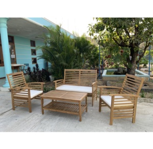 Canapé de jardin en bois-Best Outdoor Furniture 2023 - Product Image 1