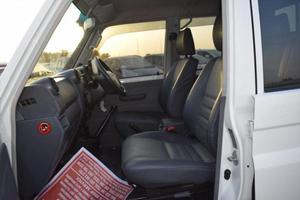 Exportation Toyota Cruiser 2015 GXL 4WD Double Cabine Camion utilitaire et commercial fiable - Product Image 5