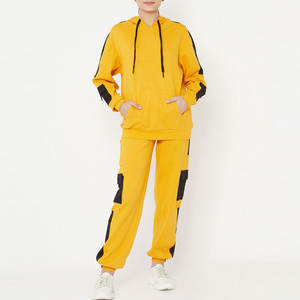 Haute fabrication femmes survêtements tenue décontracté femmes survêtements couleur contraste femmes survêtements ensemble fournisseur en gros 2025 - Product Image 1