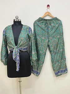 ชุด PJ 2ชิ้นทำด้วยมืออินเดียพร้อมเสื้อครอปผ้าไหมแขนกระดิ่งเสื้อและ Palazzo สำหรับผู้หญิงน้ำหนักเบาและนุ่มสบาย - Product Image 3