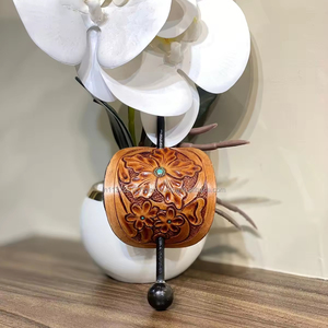 Classique élégant fabriqué à la main en cuir usiné Vintage bâton de cheveux de haute qualité Western en cuir véritable femmes Barrette pinces à cheveux - Product Image 4