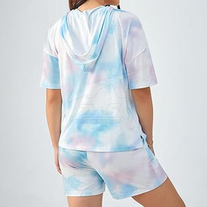 Conjunto de pantalones cortos y Sudadera con capucha de algodón 100% para mujer Colores transpirables y personalizados para el invierno en Pakistán - Product Image 5