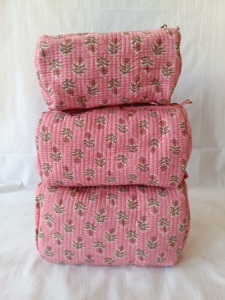 Medium Eco-Friendly Floral Pouch Cotton Cosmetic <b>Bag</b> <b>Waterproof</b> Wash <b>Bag</b> Zipper Hand Block Print Makeup Pouch Gifts for Her - Product Image 1