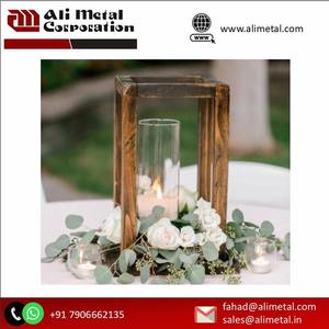 Exquisito farol de vela de madera con belleza detallada para su sala de estar, patio o celebraciones festivas - Product Image 2