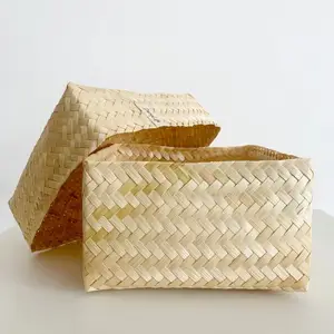 डिस्पोजेबल छोटे पैकेजिंग बॉक्स घर भंडारण बक्से ढक्कन के साथ 100% प्राकृतिक बांस बुना भंडारण टोकरी