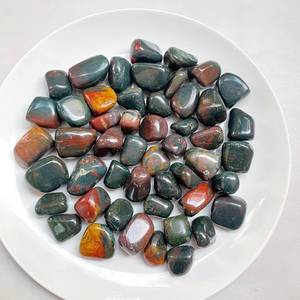 Proveedor de piedras de sangre naturales al por mayor, piedras preciosas, ágata, Feng Shui, grabado tallado, arte de amor europeo y coleccionable - Product Image 5