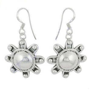 Boucles d'oreilles pendantes en argent 925 avec perles d'eau douce en forme de fleur, style vintage, sertissage clos, pour femme, usage quotidien - Product Image 3