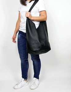 Genuine Leather Durable Hobo <b>Handbag</b> with Adjustable <b>Handle</b> Moon Woven Design Zipper Closure Bordeaux Shoulder Bag LHB-0090 - Product Image 6