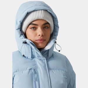 Parka bouffante Adore au design unique pour femmes Baby Troop OEM avec capuche réglable et doudoune matelassée pour femmes - Product Image 4