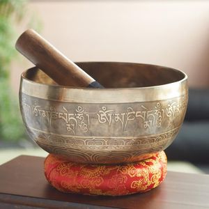 Cuenco Musical de latón con hermosa artesanía para ceremonias espirituales Eventos religiosos Terapia de meditación y relajación - Product Image 3