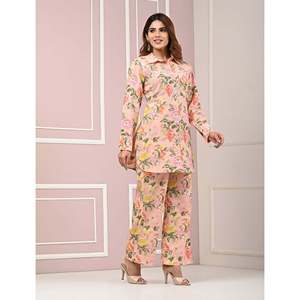 Conjunto de Verano para Mujer, de Algodón, Color Durazno y Azul, Estampado, Talla XS (XXS)-XS (XXS), Top con Botones Decorativos y Pantalones Cortos de 2 Piezas - Product Image 3