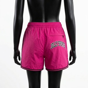 Shorts de sport pour femme en nylon respirant 120 GSM de haute qualité, coupe-vent, rose, avec ourlet contrastant et patch logo personnalisé - Product Image 6