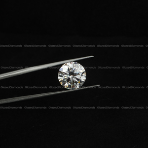 Lujosa joyería de diamante solitario de forma redonda de 1 quilate Color D brillante con claridad VVS Certificado IGI de alta calidad - Product Image 2