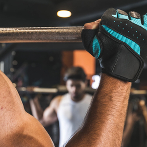 Offre Spéciale Sports Fitness Gants Personnaliser les coussinets antidérapants pour la préhension avec des gants d'haltérophilie respirants en cuir - Product Image 3