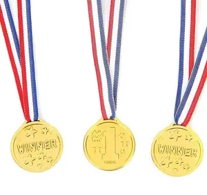 לוגו מותאם אישית כיף מתכת צורה עגולה אמייל זהב כסף מדליות ציפוי פליז מתנת בית הספר והקידום המכר הטוב ביותר במחיר נמוך