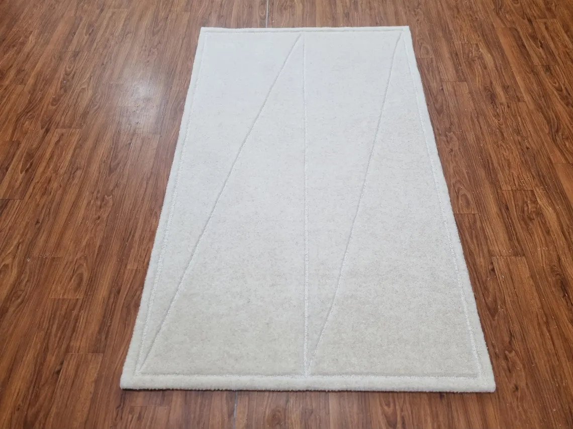 Identique à l'image