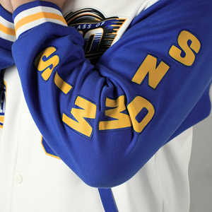 แจ็กเก็ตเบสบอลแขนยาวสำหรับผู้ชายปรับแต่งได้แจ็กเก็ตเบสบอลสไตล์สตรีทแวร์ปักโลโก้ด้านหน้า - Product Image 4