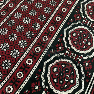 Nueva llegada bufanda Ajrak de tela de algodón para mujer artesanía hecha a mano bufanda Ajrak única y elegante para todas las estaciones - Product Image 3