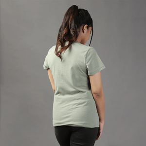 เสื้อยืดผู้หญิง OEM 2025 ขายส่งราคาดีที่สุด ผ้าฝ้าย 100% เนื้อนุ่ม สีพื้น แขนสั้น รับออกแบบโลโก้ ออกกำลังกาย เดินเล่น คุณภาพสูง - Product Image 5