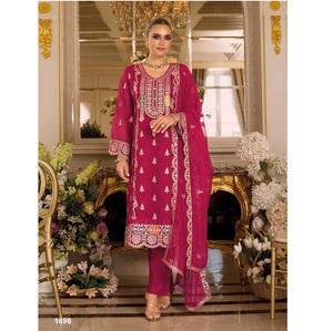 Salwar Kameez élégant en chinon avec broderies, perles et motifs magnifiques pour collection ethnique traditionnelle et événements - Product Image 1