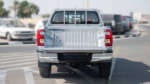 Nuevo/USADO NEGRO 2023 TOYOTA HILUX DC MT 360 Cámara Trasera Capacidad de Carga 31-40T Emisión Diésel/GAS Automático - Product Image 6