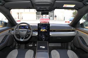 SUV Eléctrico Usado 2024 con Asistente de Conducción Inteligente, Interior y Exterior Impecables, Caja de Cambios Automática, Suministrado desde Japón - Product Image 5