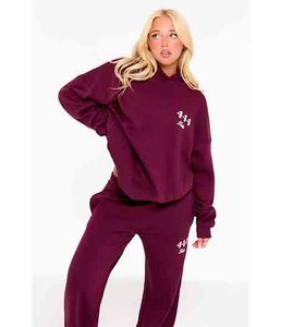 Conjunto Deportivo Largo Bordado Sólido de Invierno con Icono de Burbuja, Talla Grande, Color Borgoña y Rosa - Product Image 1