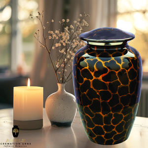 Urna funeraria negra hecha a mano con estampado dorado de 10 pulgadas con bolsa de terciopelo, diseño ecológico y personalizable - Product Image 4