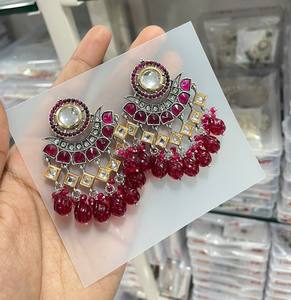 INDIAN LATEST TRADITIONAL KUNDAN HIGH <b>GOLD</b> PLATED WITH PEARL DESIGNER BEAUTIFUL FANCY KUNDAN EARRINGS <b>SET</b> for WOMEN and GIRLS - Product Image 6