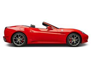 Nouveautés à prix réduits ! Voiture décapotable d'occasion, California Roadster RWD 2013, moteur V-8 4,3 L, boîte manuelle 7 vitesses, sièges en cuir - Product Image 4