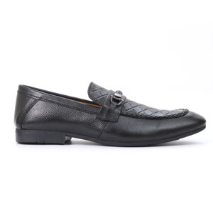 Chaussures en cuir noir pour hommes, ensemble de haute qualité avec finition premium, semelle robuste et design classique pour tenue formelle et bureau. - Product Image 2