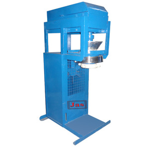 Machine à presser la pâte en acier inoxydable pour la fabrication d'Idiyappam - Product Image 3