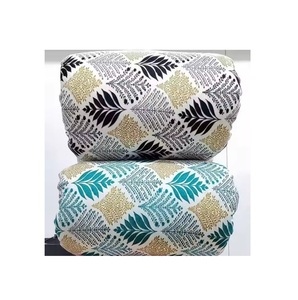 Tela de rayón de alta calidad por metro adecuada para caftanes saris y Ropa Étnica disponible para venta al por mayor - Product Image 1