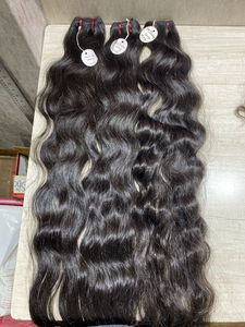 Vente en Gros Extension de Cheveux Bruts 100 % Humains de 40 Pouces, Meilleur Prix, Style Kinky, Longueur Étirée de 26 à 36 Pouces - Product Image 2