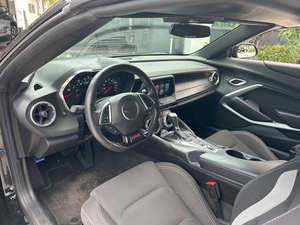 Voiture d'occasion de qualité abordable, Chevrolet Camaro 2018, conduite à gauche - Product Image 2