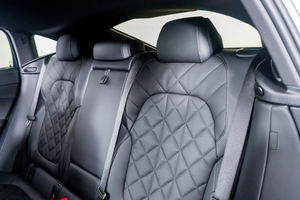 บีเอ็มดับเบิลยู X6 xDrive40i AWD ปี 2024 มือสอง สภาพดี - Product Image 5