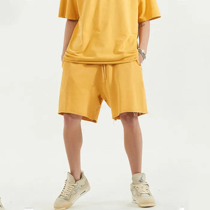 Chándal de verano amarillo unisex 100% algodón de gran tamaño en blanco de talla grande chándal personalizado de dos piezas para hombre conjunto corto - Product Image 2