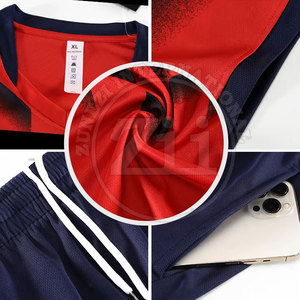 Uniforme de Fútbol de Diseño Moderno, Hecho a Medida, de Alta Calidad, 100% Poliéster, Transpirable y Ligero, Unisex - Product Image 3