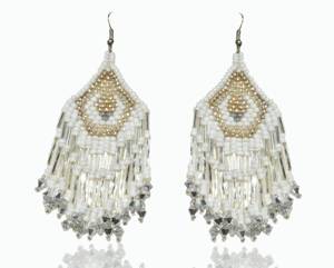 งานฝีมือปักลูกปัดแก้วทำเอง สร้อยคอหลากสีสันหลากหลายแบบ เหมาะสำหรับแฟชั่น - Product Image 4