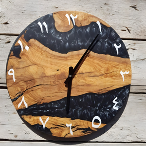 Reloj de pared de madera y resina Decoración rústica única Elegante Reloj de pared de resina elegante de la mejor calidad para el hogar y la Oficina - Product Image 1