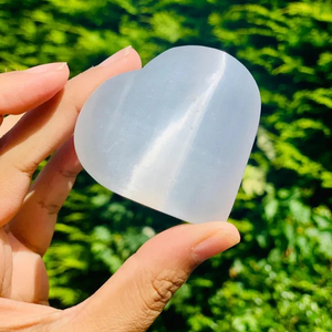 VENTE CHAUDE BELLE PIERRE EN FORME DE COEUR PUFFY SÉLÉNITE/COEUR PUFFY SÉLÉNITE POUR LA GUÉRISON | VRAC DE CRISTAL REIKI D'AGATE ÉLÉGANTE - Product Image 1