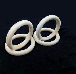 Bracelets en os naturel faits à la main, bijoux tribaux traditionnels, style vintage - Product Image 1